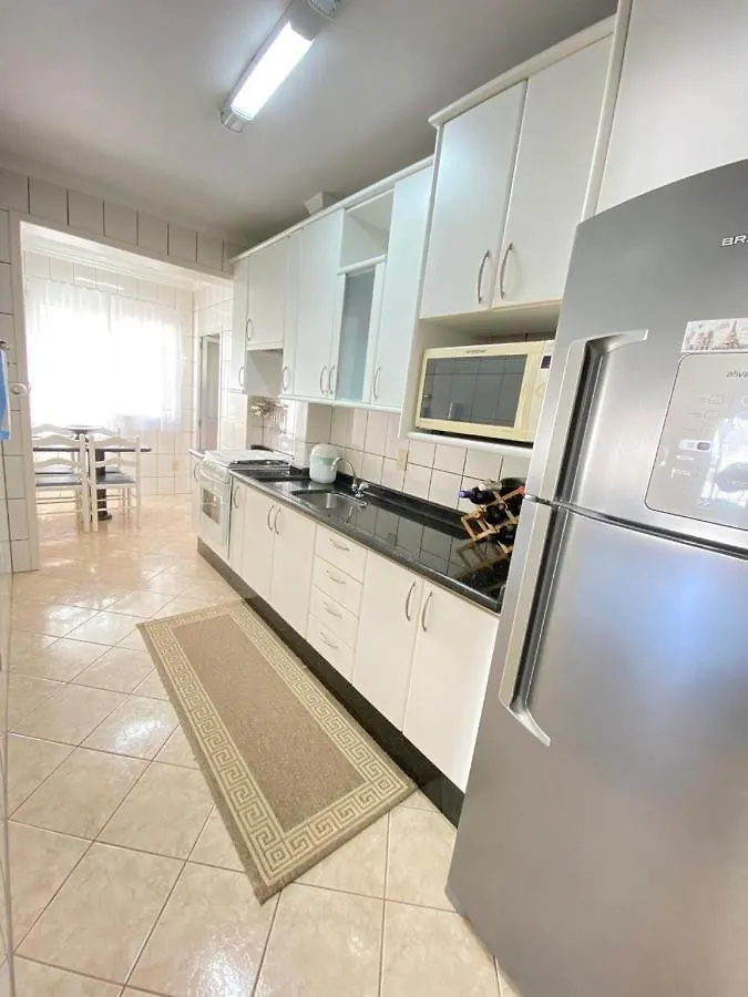 Excelente Apartamento Centro Balneário Camboriú